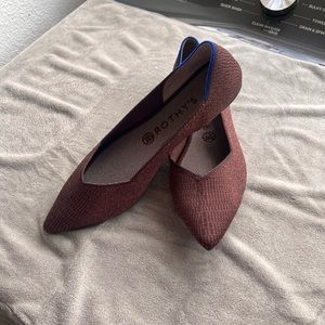 Rothys the Point Flat